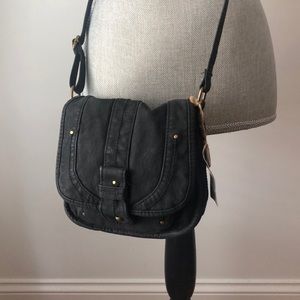 Brand-New Vintage-Inspired Converse Crossbody Bag